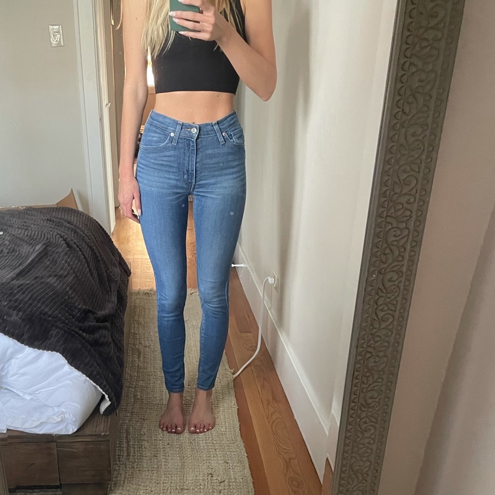 Levi skinny jeans